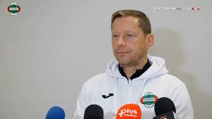 Kks lech poznań) ist ein polnischer fußballverein aus posen (polnisch poznań).mit sieben polnischen meisterschaften und fünf pokalsiegen gehört lech posen zu den erfolgreichsten mannschaften polens. Soe9sw8sdwyuum