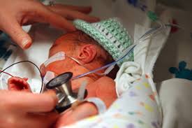 New Calculator Factors Chances For Very Premature Infants
