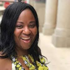 Lisa Molinar's Instagram, Twitter & Facebook