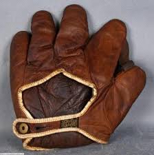 Beautiful 1910 1920s Reach 1 Sewn Web Vintage Baseball Glove Vintage Baseball Gloves Baseball Glove Vintage Baseball