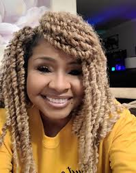 Hey classmates! Just popping in to say hello! I hope you all had an amazing  Christmas and that your new year is off to a wonderful start! I look  forward to seeing