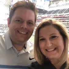 Amy Ousley's Instagram, Twitter & Facebook