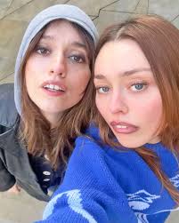 Emily Wood's Instagram, Twitter & Facebook