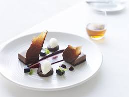 Simon deli haber ve haberleri! Black Forest Chocolate Delice With Mascarpone Sorbet Cherries And Chocolate Jelly Food Perfect Food Creative Food