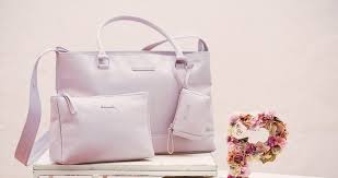 Most popular handbag brands are lavie, peperone, kara and more. 10 Best Designer Handbag Brands