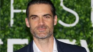 VOICI : « Je ne suis pas du tout frustré " : Gil Alma évoque son divorce  avec Aminata et sa relation avec ses fils