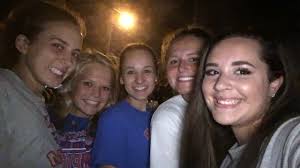 Grace Henley (@graceehenleyy)