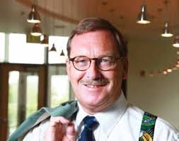 The Magazine of The LundquisT coLLege of business · faLL 2011