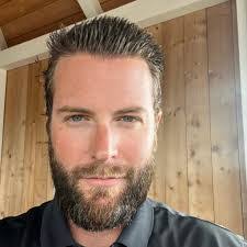 Shawn Paulson's Instagram, Twitter & Facebook