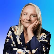 Lynne Parsons's Instagram, Twitter & Facebook