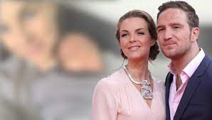 Check spelling or type a new query. Annika Frederick Lau Die Ex Fruhstucksfernsehen Moderatorin Postet Ein Bild Mit Baby Bruno Und Es Konnte Nicht Susser Sein Bunte De