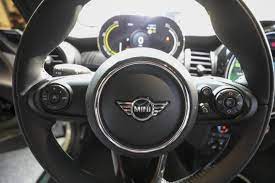 explore explorepage car maintenance toyota nissan lexus sharjah dubai ajman اكسبلور سيارات steering wheel wheel vehicles