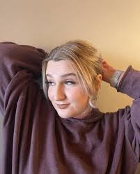 Elly Keck (@ellyrae_13) · Instagram 照片和视频