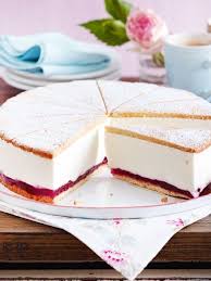 Keine Sahnetorte Ist So Beliebt Wie Die Kase Sahne Torte Das Beste Rezept Findes In 2020 Cookies Recipes Christmas Xmas Cookies Recipes Easy Christmas Cookie Recipes