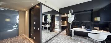 The rooms are furnished with a sofa, two armchairs and a desk, along with either a king or queen bed. Was Ist Eine Junior Suite Ausstattung Angebote 2021