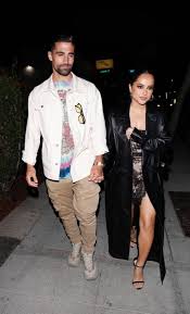 Jun 15, 1992 · mohamed salah is an egyptian footballer. Who Is Becky G Dating Becky G Boyfriend Husband