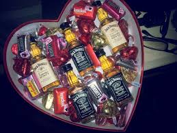 Thank You Tumblr For Giving Me The Idea To Make Never Want To Leave Never Should Ha Valentines Gifts For Boyfriend Valentine Gifts Diy Valentines Gifts