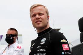 .@indycaronnbc is under the red flag due to a vicious crash by felix rosenqvist. Hfb4 Jo7ahbmrm