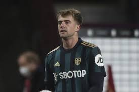 Top skor liga inggris 2009/2010 jumlah gol nama pemain 26 wayne rooney (man. Manuver Bamford Dalam Persaingan Top Skor Liga Inggris Lewati Kane Dekati Puncak