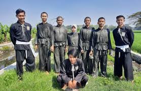 Check spelling or type a new query. Pelatih Bantu Biaya Pengesahan Calon Warga Inspirasi Dari Psht Cabang Mojokerto