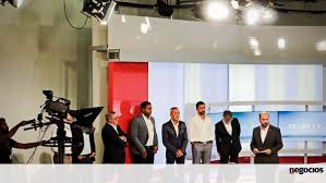 Posted by 5 minutes ago. Sport Tv Esta A Negociar Resumo Dos Jogos Do Benfica Media Jornal De Negocios