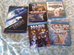 Jamie foxx, gerard butler, colm meaney and others. Law Abiding Citizen Movie Summary