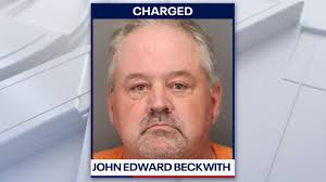 Drunk Clearwater captain fell off boat while 30 people were attending tour:  Police