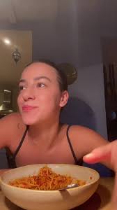 Laura Steinhauser (@laurasteinhauser)