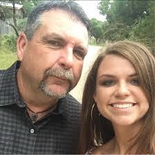 Ryan Esau's Instagram, Twitter & Facebook