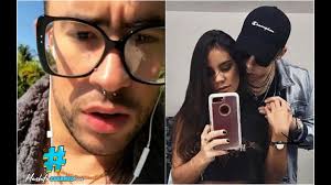 .chico famoso (por ejemplo bad bunny) tiene novia, como si yo tuviera una probabilidad de siquiera conocerlo, dejen de andar poniendo fotos de la novia de bad bunny está ¿quién es la presunta novia de bad bunny? Bad Bunny Compromete A Su Nueva Novia Bad Bunny Habla De La Posibilidad De Gustarle Un Hombre Youtube