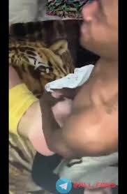 Bitch Fucked Hard On Periscope By A BBC - EPORNER