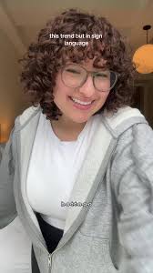 Chappell Roan Hand Movements