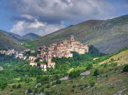 Santo Stefano Di Sessanio L Aquila Abruzzo Italy Villages Invisible Cities Italy