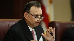 Tom Lee to retire from Florida Senate in November