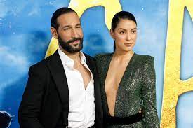 Still dating her boyfriend massimo sinato? Rebecca Mir Massimo Sinato Sie Planen Kinder Gala De