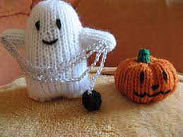 Boyland knitworks creates original knitting pattern designs for knitters of all ability levels. Ravelry The Witty Knits The Ghost Pattern By Jean Greenhowe