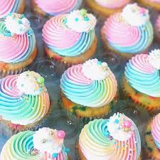 Cupcake Licorne Tumblr Birthday Cupcakes Cupcake Cupcakes Anniversaire Cupcakes Decoration Cupcakes Licorn Rainbow Cupcakes Cupcake Cakes Rainbow Desserts