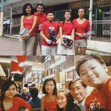 Find the perfect chee soon juan stock photos and editorial news pictures from getty images. Dr Chee Soon Juan S Family Being The Online Citizen Asia Facebook