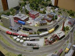 Train Tables For Adults Gauge Layout Lionelhotrains Modeltrainbuildings Model Trains Model Railroad Model Train Table