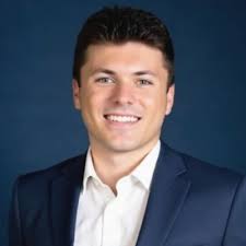 I am thrilled to announce that I have accepted a job at Crate and Barrel  and will be working as a Summer Associate