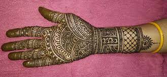I tried to convince by showing many and many mhendi dijain but she was not getting happy. Top 25 Raksha Bandhan Mehndi Designs Rakhi Mehndi Design 2021 Rakhi Bazaar