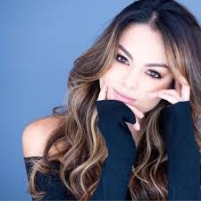 Viviana Osorio's Instagram, Twitter & Facebook