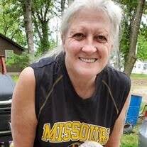 Vickie Maxey's Instagram, Twitter & Facebook