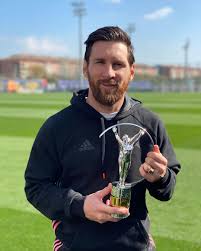 Amidst it, messi is also the first player to exceed the €40 million benchmark. Lionel Messi Net Worth Find Out What He Worth 247sportsgist