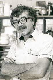 El destacado biólogo, filósofo y escritor chileno humberto maturana murió hoy a los 92 años, informaron medios del vecno país. Humberto Maturana Y Los 50 Anos De La Autopoiesis La Teoria Sobre El Origen De La Vida Que Creo Su Fama La Tercera