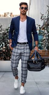 Easily Create A Modern Casual Style For Men For The Coming S El Style In 2020 Best Smart Casual Outfits Casual Dress Code For Men Smart Casual Dress Code