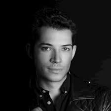 Friday Team Huddles before game 7 call for custom backgrounds and fan gear  🍁 🏒