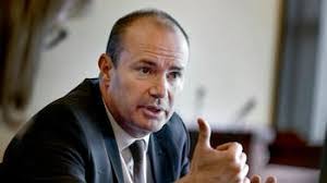 Jeanette Haws's Instagram, Twitter & Facebook