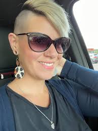 Finally I found my favorite Guinea Pig Earrings (but nobody appreciates it 