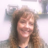 Melinda Moreland's Instagram, Twitter & Facebook